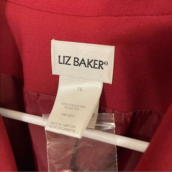 Liz Baker Red Trench Coat Classic Design - Picture 5 of 6